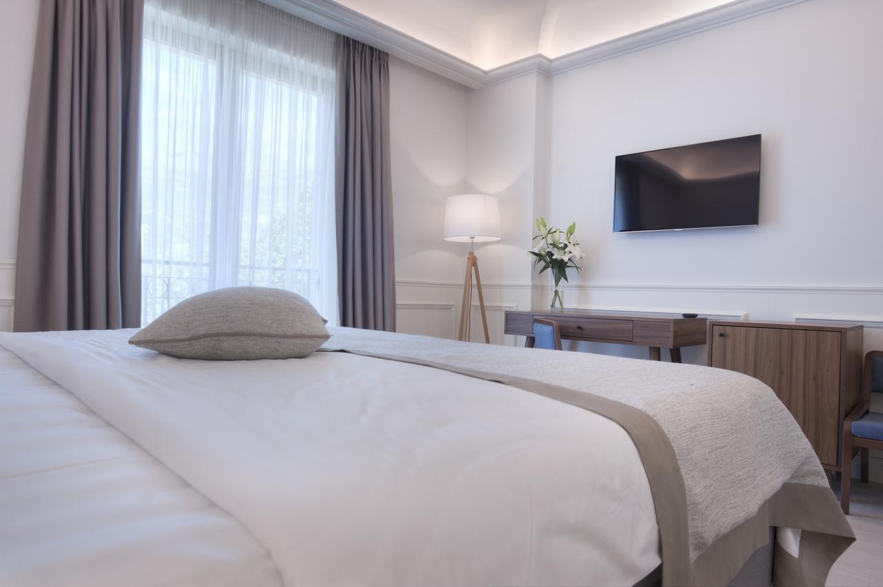 Hotel Majestic Будва Екстериор снимка