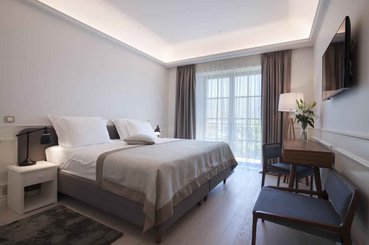 Hotel Majestic Будва Екстериор снимка